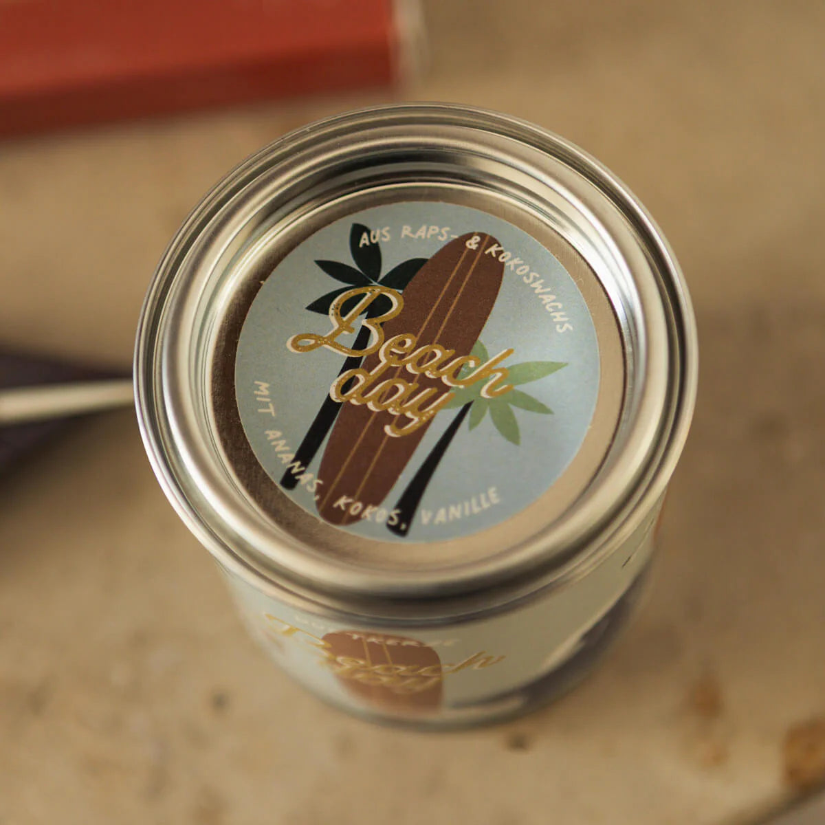 Candela "Beach Day" - Roadtyping