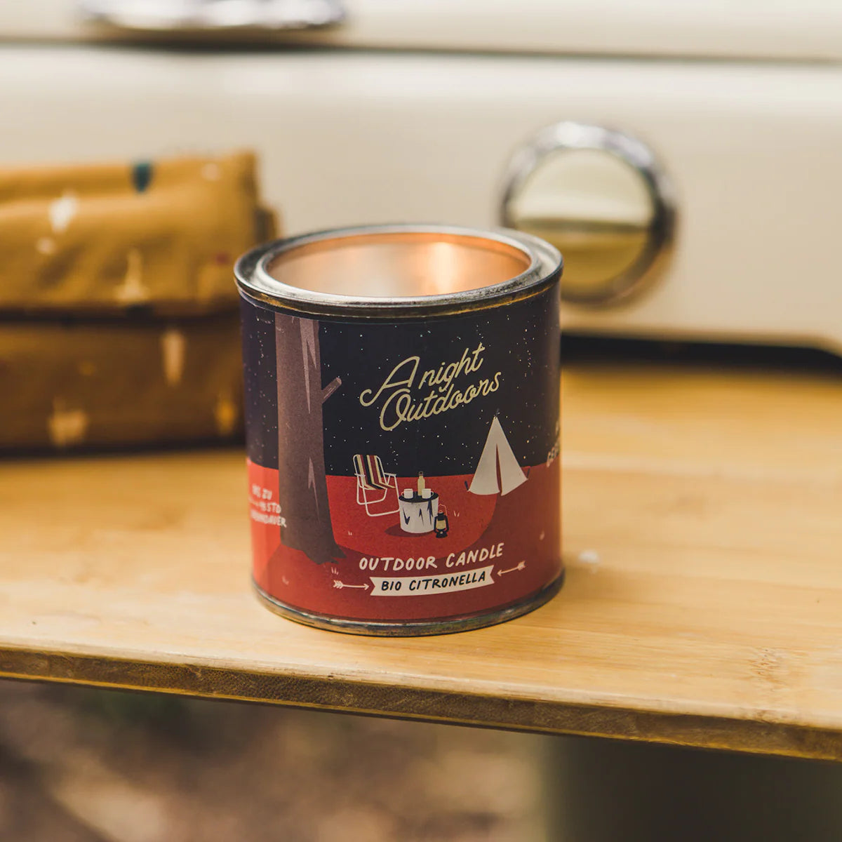 Candela "A Night Outdoors" - Roadtyping